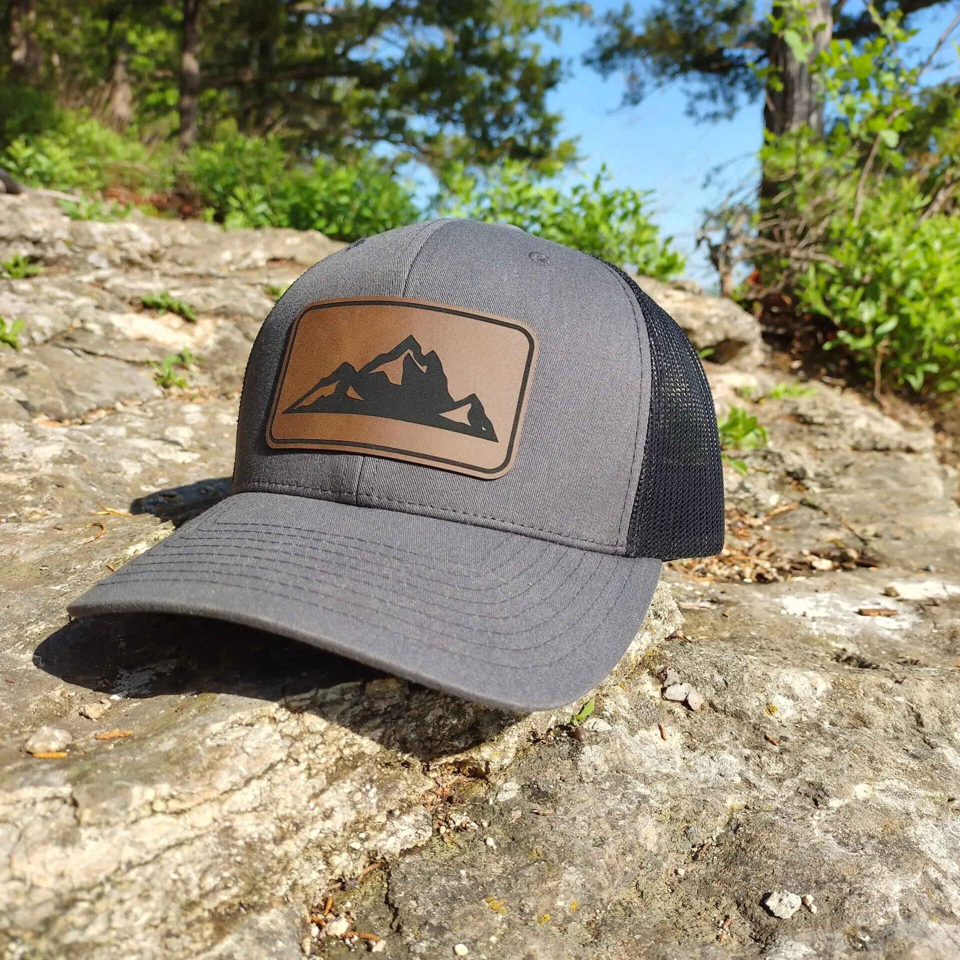 HDR ret(0) Bracket Info:0,-7,-10,-13,-16,-19,0,0,0,0,PEV(-13)) SBAR:3.6 WHAR:1.2 BAR:7.1 WBR:43.7 WDR:0.0 CB:0 CR:0.4 U(0)UW(0)US(0)LIF(0.0)AI(0)   AC brightness(136.9) bright_enhenced_level(0.0) brightness_shift(1.0) brightness_high_level(0), contrast_enhanced_level(1.0) isOutdoor(0)